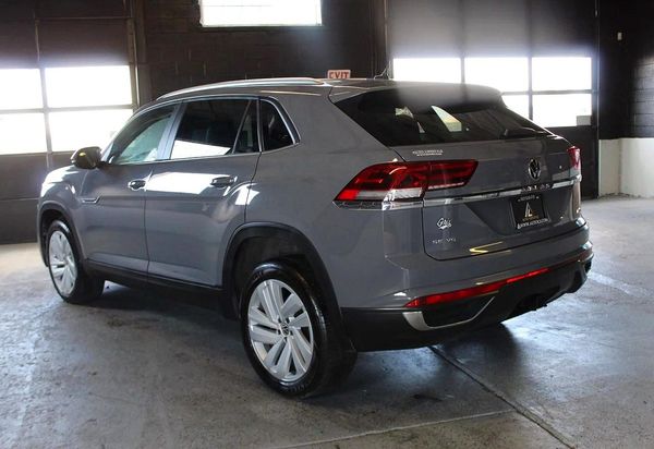 2020 VOLKSWAGEN ATLAS CROSS SPORT 4Motion SE