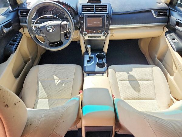 2014 TOYOTA CAMRY