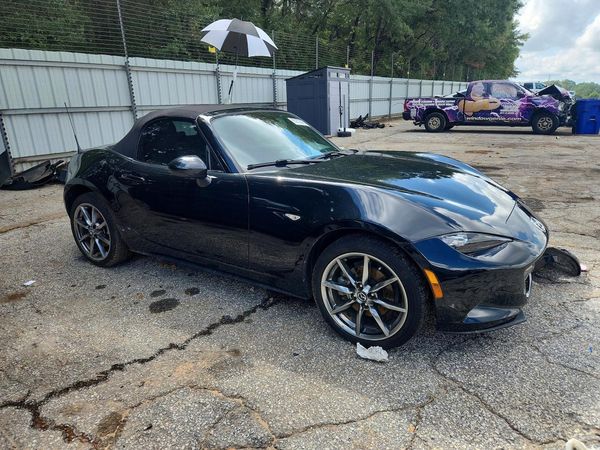 2022 MAZDA MX-5 MIATA Grand Touring