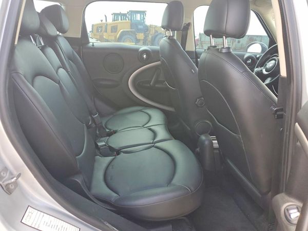 2013 MINI COOPER