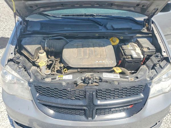 2014 DODGE GRAND CARAVAN SE