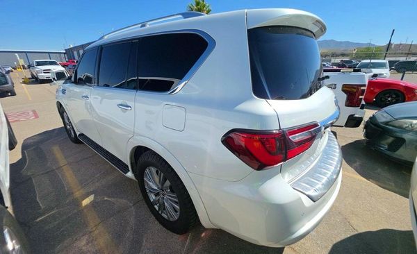 2018 INFINITI QX80 BASE
