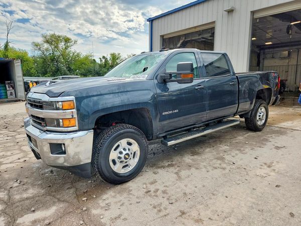 2018 CHEVROLET SILVERADO