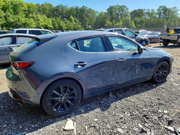2021 MAZDA 3