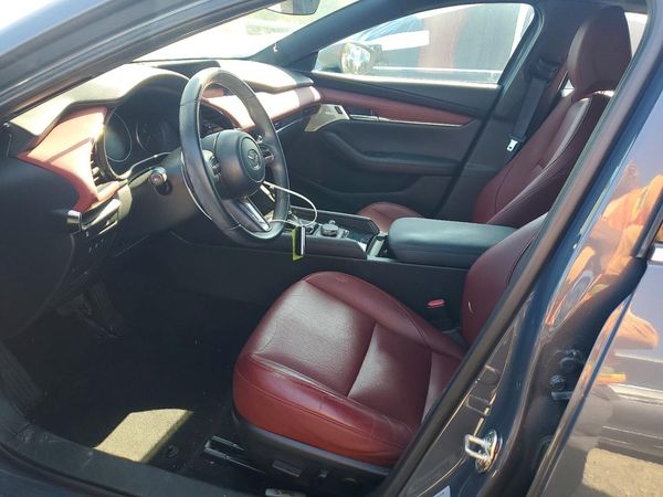 2021 MAZDA 3