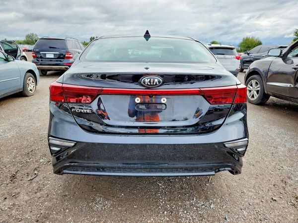 2021 KIA FORTE FE, LXS