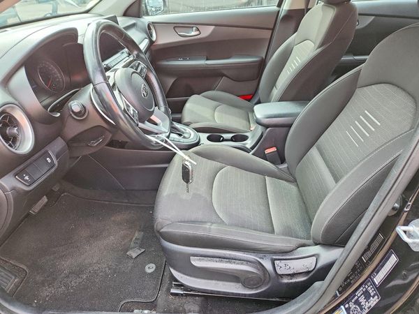 2021 KIA FORTE FE, LXS