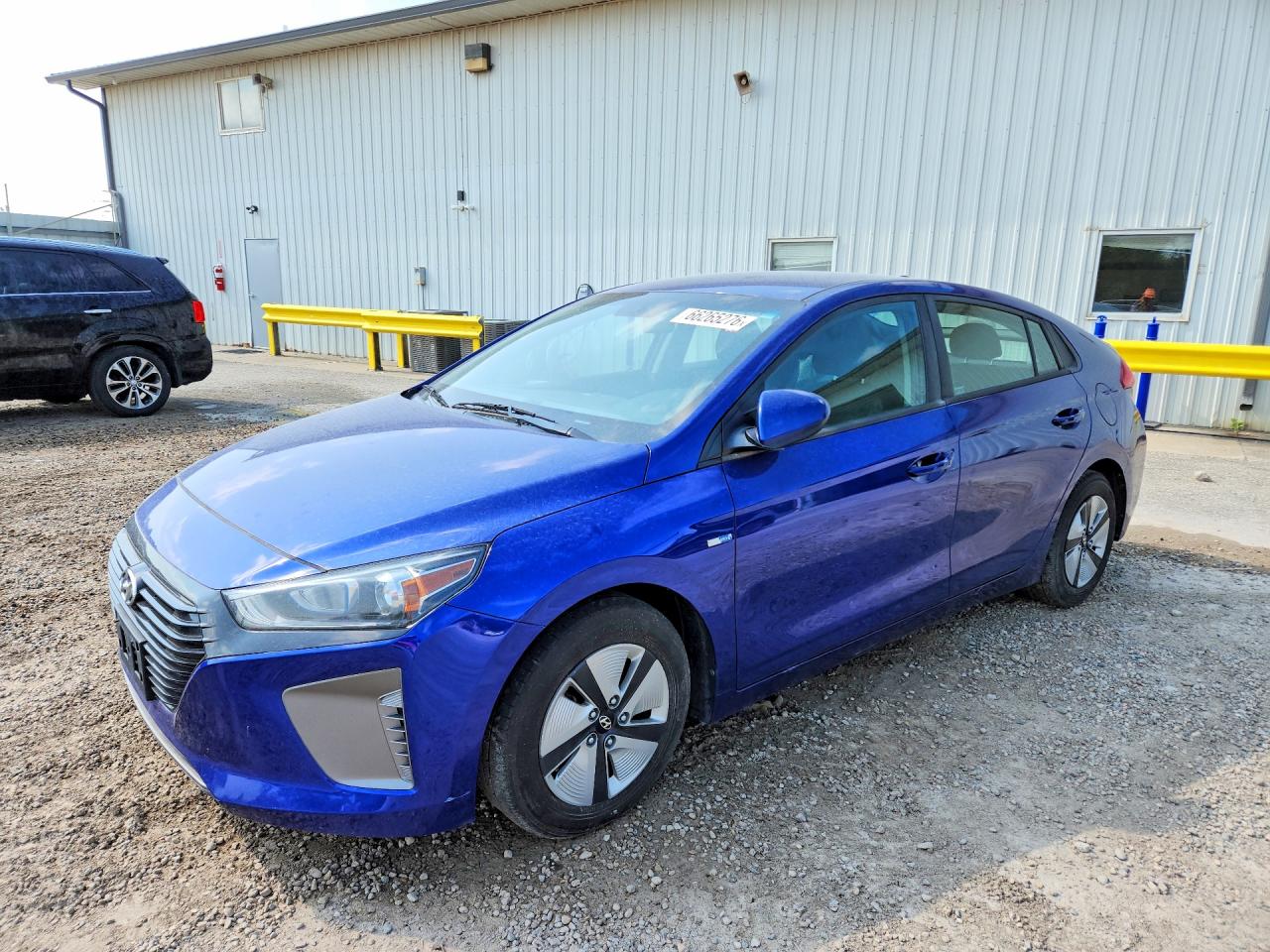 2019 HYUNDAI IONIQ Blue (HEV) — Front 3/4