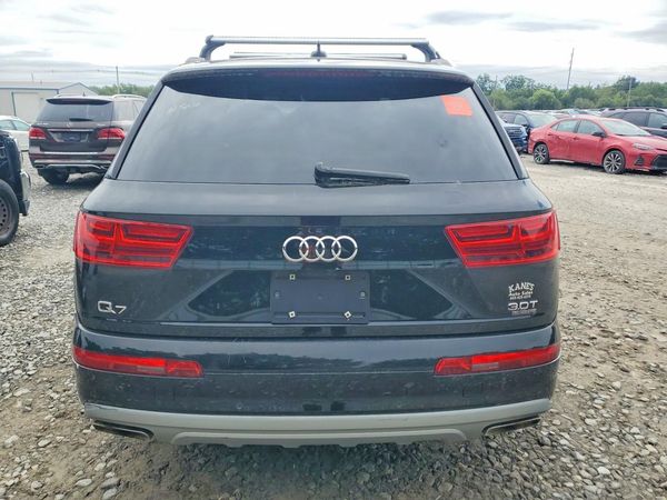 2017 AUDI Q7 quattro Premium Plus — DIRR