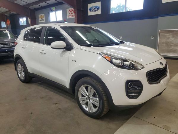 2017 KIA SPORTAGE L LX