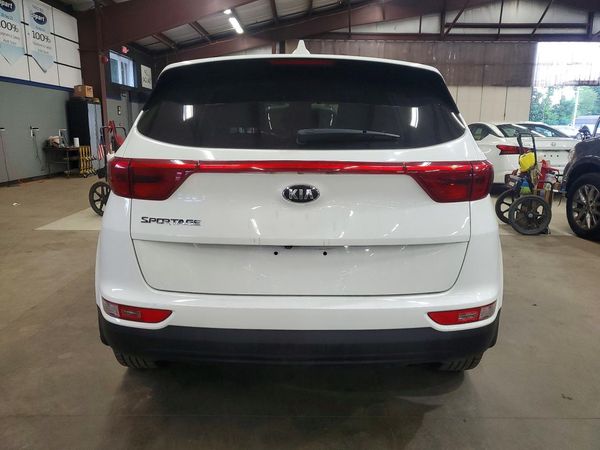2017 KIA SPORTAGE L LX