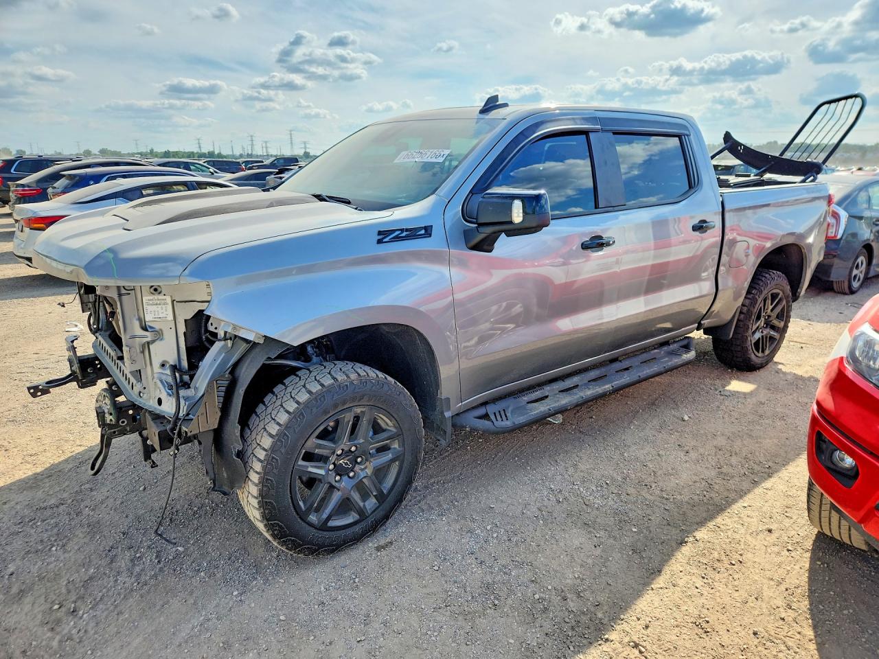2026 CHEVROLET SILVERADO Trail Boss - LT — Front 3/4