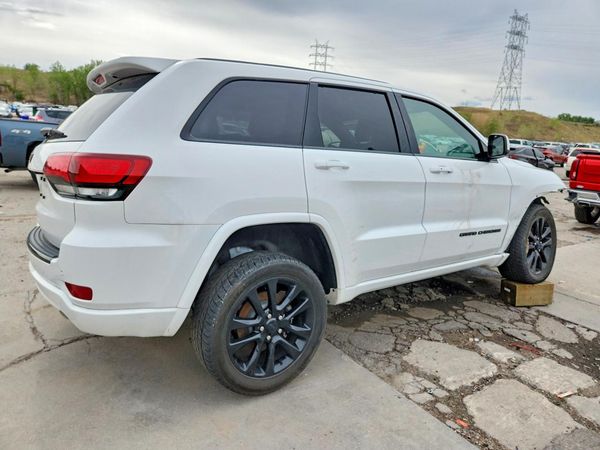2018 JEEP GRAND CHEROKEE Laredo
