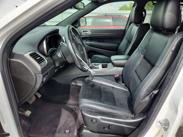 2018 JEEP GRAND CHEROKEE Laredo