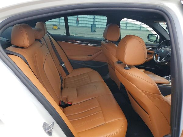 2019 BMW 540