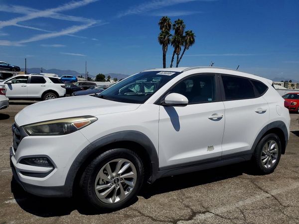 2016 HYUNDAI TUCSON