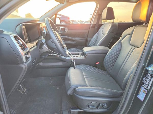 2023 KIA SORENTO