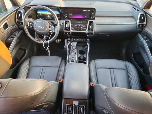 2023 KIA SORENTO