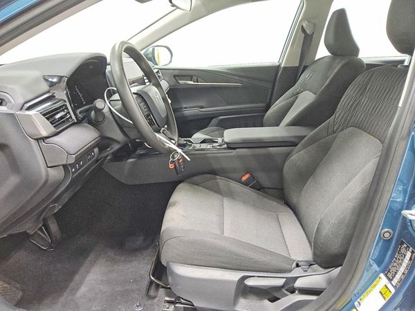 2026 TOYOTA CAMRY — DENT