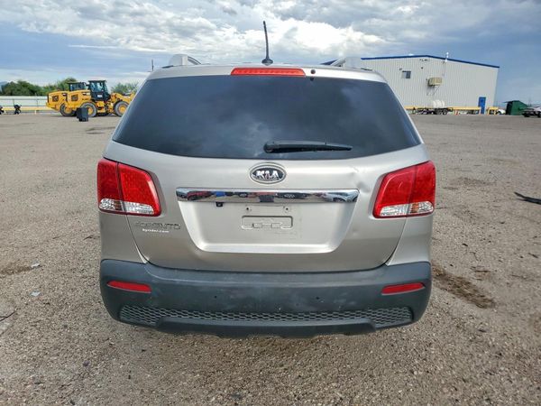2013 KIA SORENTO Base / LX