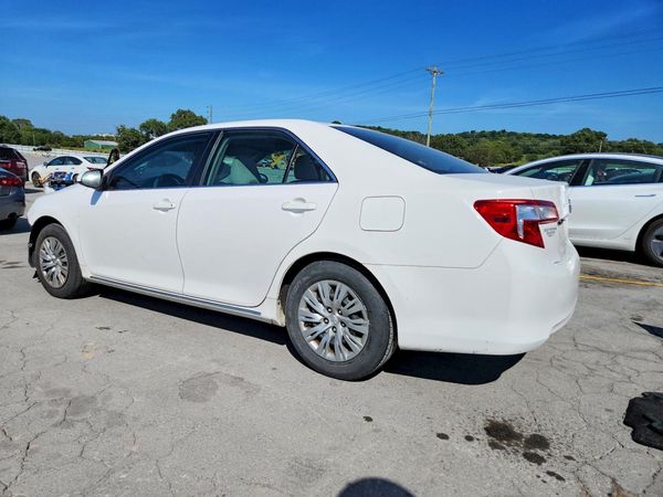 2012 TOYOTA CAMRY