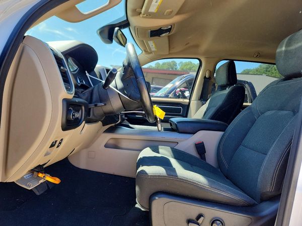 2019 RAM 1500 Big Horn/Lonestar