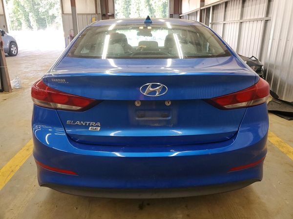 2017 HYUNDAI ELANTRA SE Base