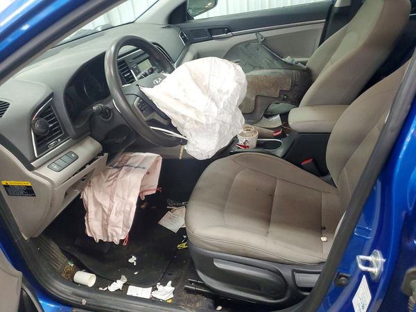 2017 HYUNDAI ELANTRA SE Base
