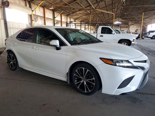2020 TOYOTA CAMRY