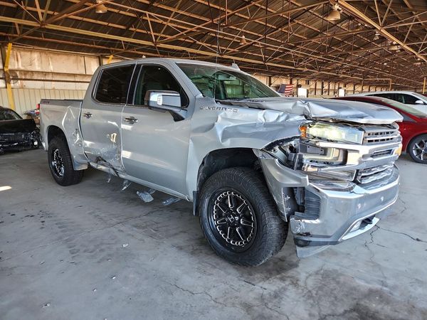 2020 CHEVROLET SILVERADO LTZ — Passenger 3/4