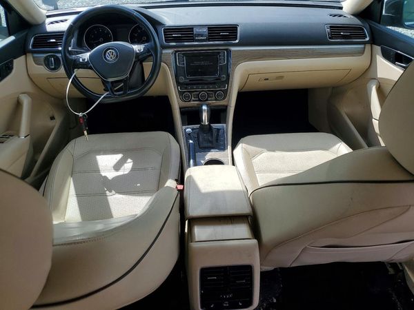 2018 VOLKSWAGEN PASSAT SE, SE w/ Technology