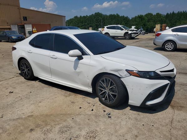 2024 TOYOTA CAMRY SE — Passenger 3/4