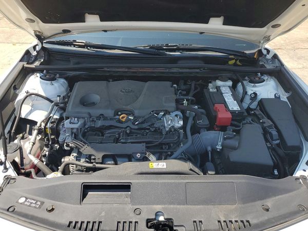 2024 TOYOTA CAMRY SE — Engine bay