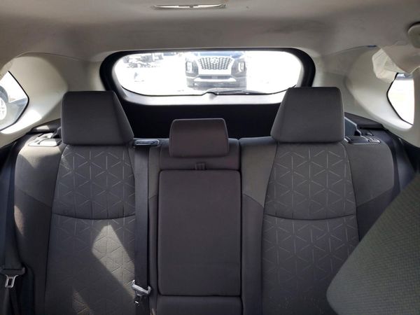 2021 TOYOTA RAV4 XLE — SUVN