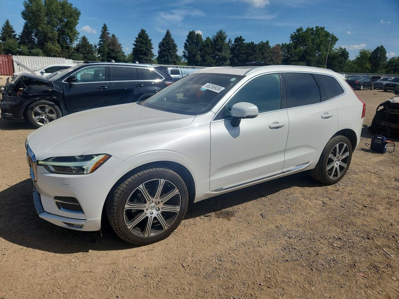 2020 VOLVO XC60 Inscription