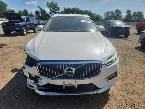 2020 VOLVO XC60 Inscription