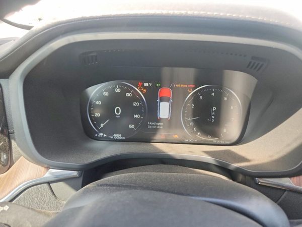 2020 VOLVO XC60 Inscription