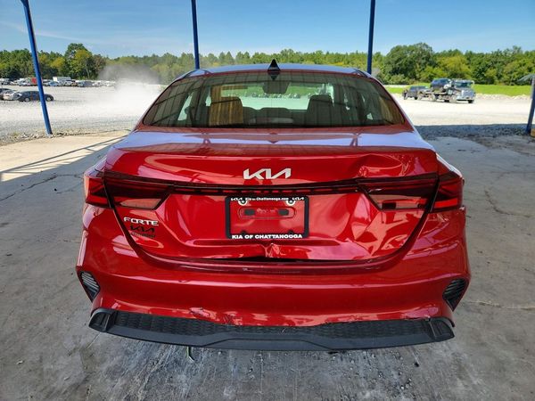 2024 KIA FORTE