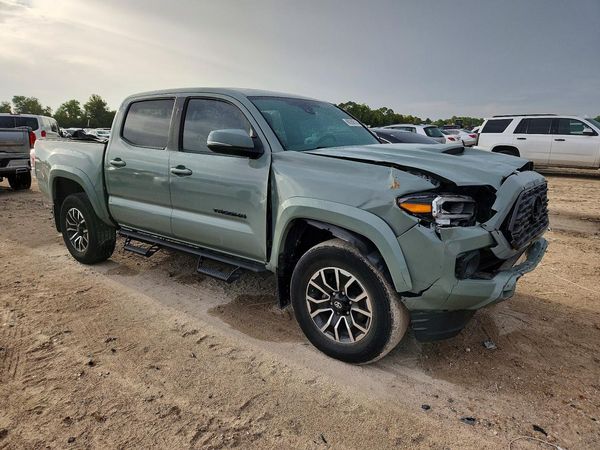 2022 TOYOTA TACOMA