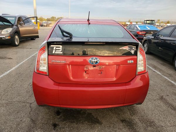 2013 TOYOTA PRIUS