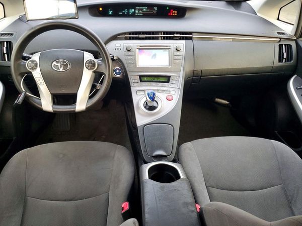 2013 TOYOTA PRIUS