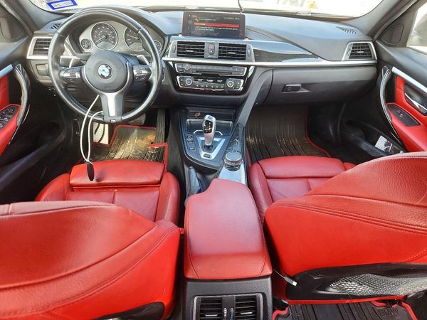 2018 BMW 330E