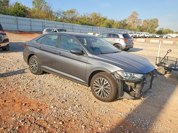 2019 VOLKSWAGEN JETTA S, SE, R-Line