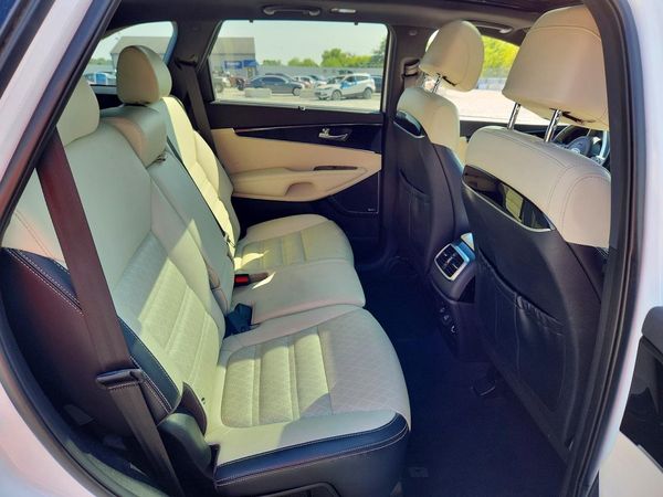 2017 KIA SORENTO