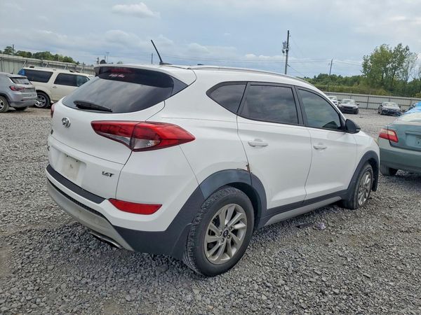 2017 HYUNDAI TUCSON