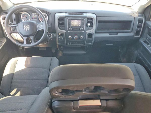 2024 RAM 1500 CLASSIC Tradesman