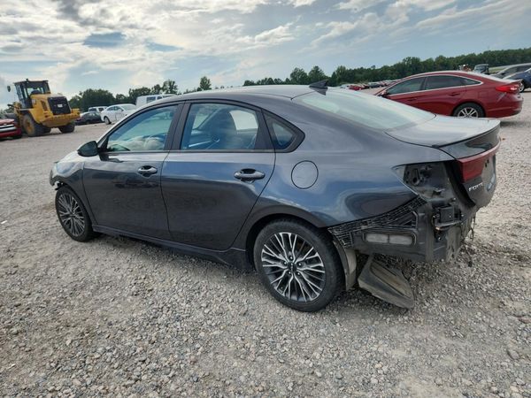 2022 KIA FORTE GT Line
