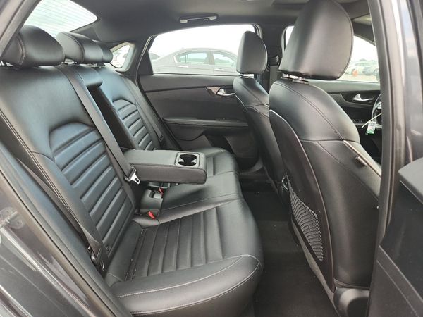 2022 KIA FORTE GT Line