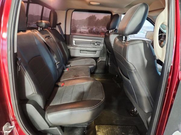2016 RAM 1500 SLT