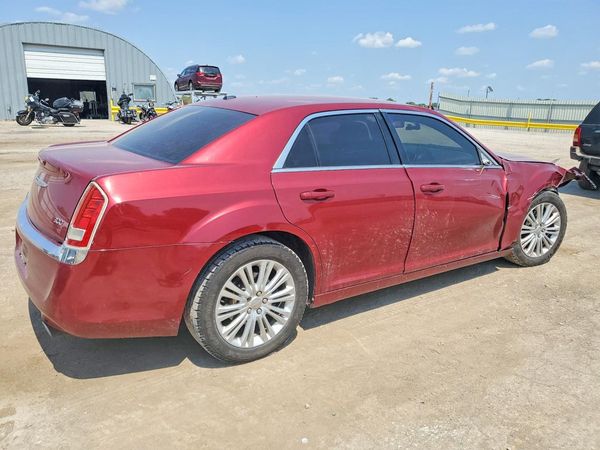 2014 CHRYSLER 300